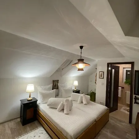 Apartament Yannis Apartment *