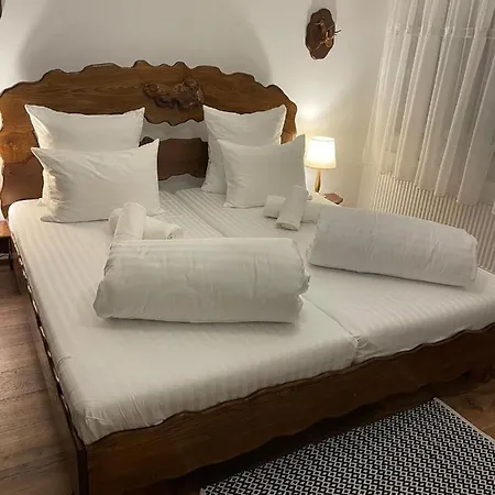 Apartament Yannis Apartment *