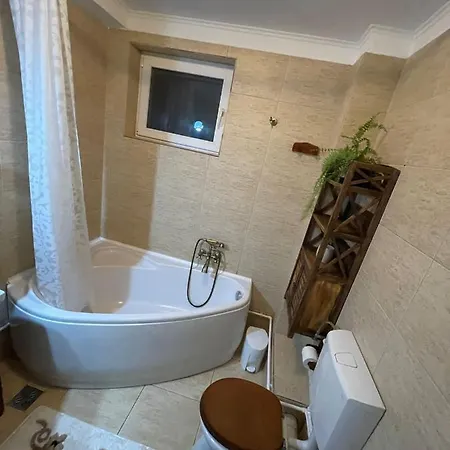 Apartament Yannis Apartment *