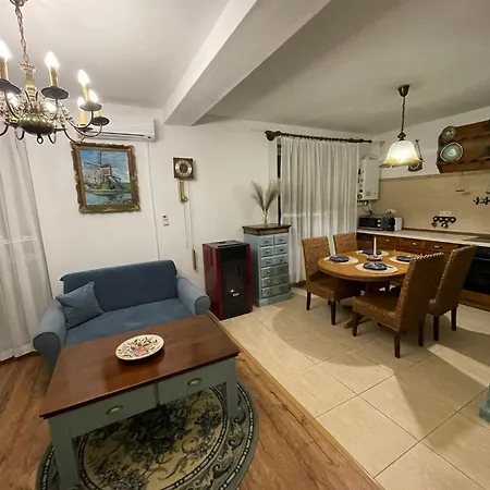 Apartament Yannis